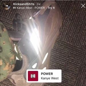 Adidas Yeezy 700 Mauve worn once sz13